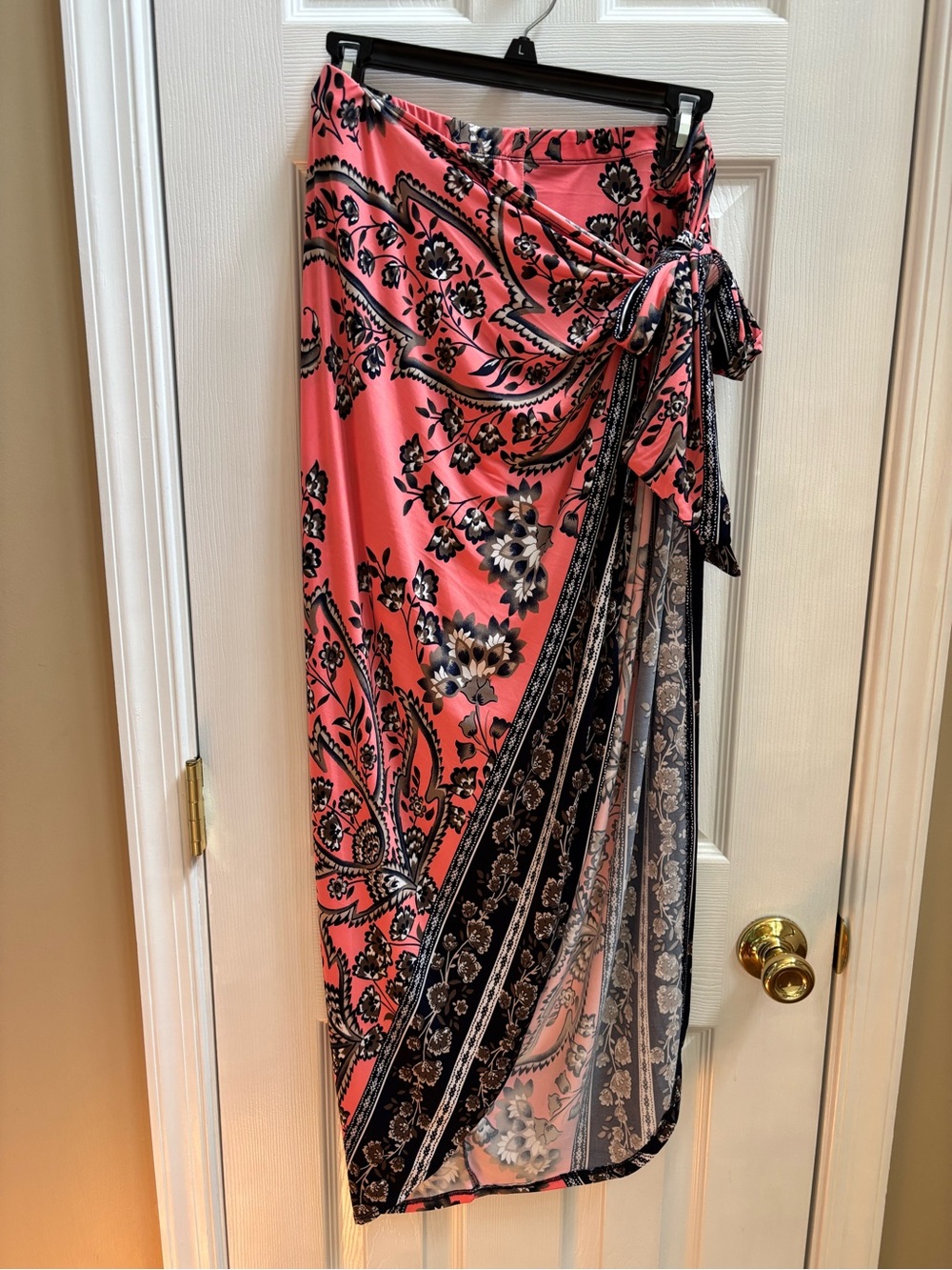 Venus Coral & Navy Paisley Tie-Waist Skirt w/ Built in Shorts, Size XL, NWOT